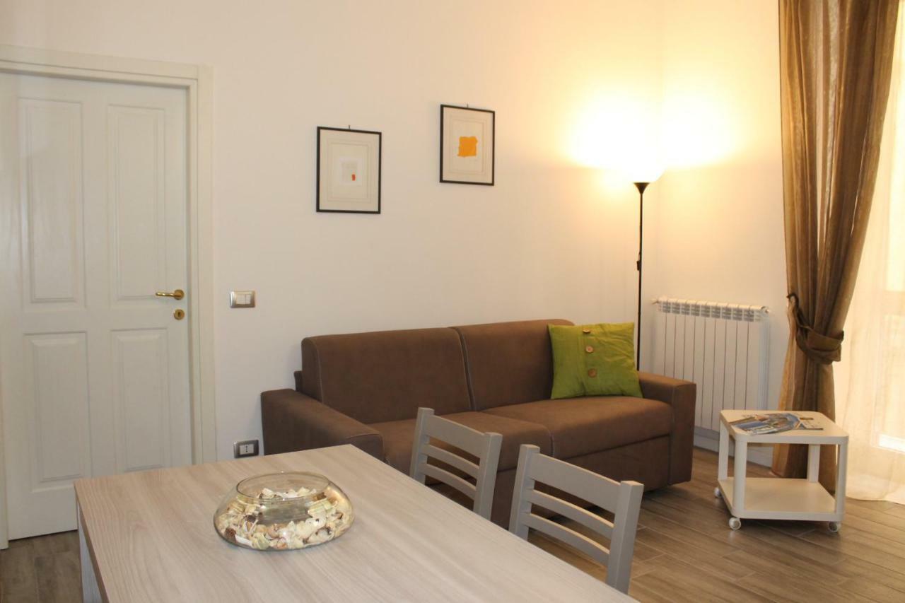 Am'S Apartment La Spezia Luaran gambar